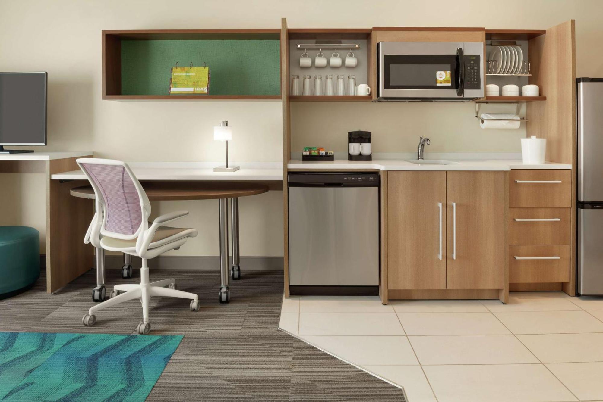 Home2 Suites By Hilton Bismarck Buitenkant foto