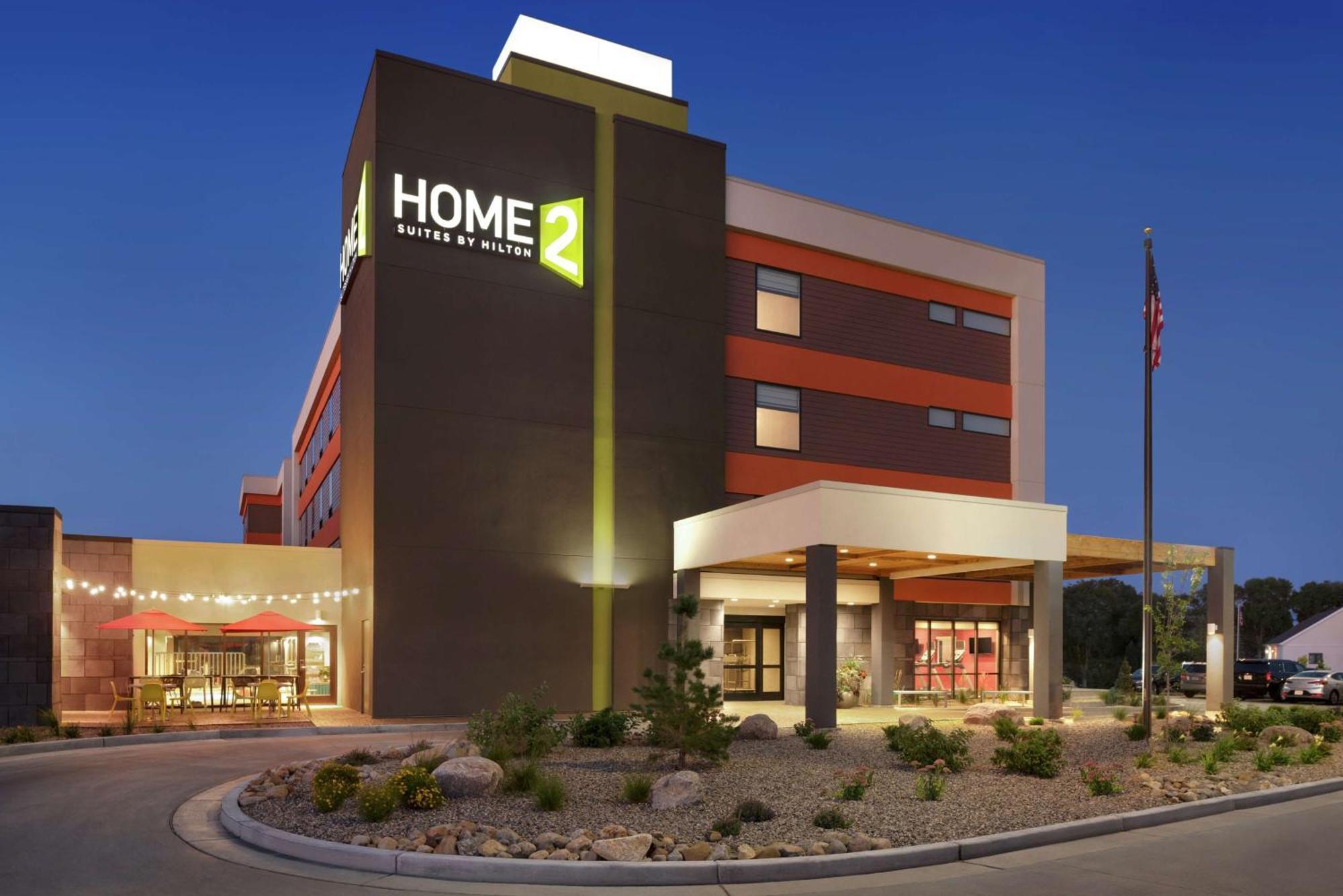 Home2 Suites By Hilton Bismarck Buitenkant foto